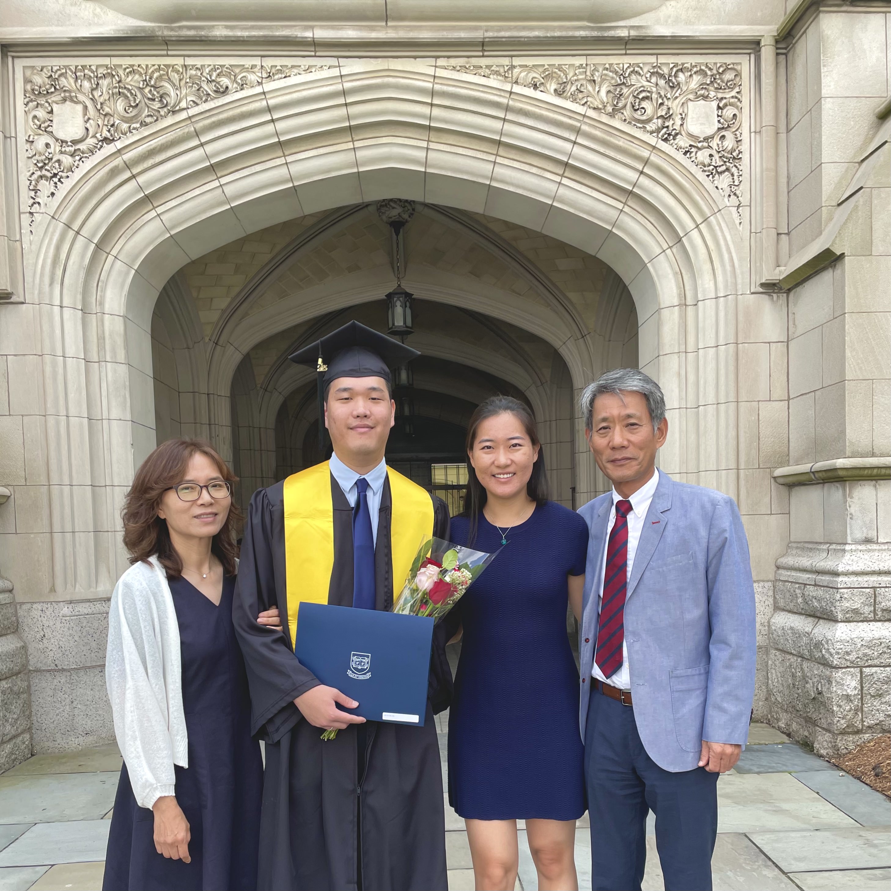 Family (Yale graduation)